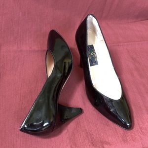 Women’s high heeled shoes